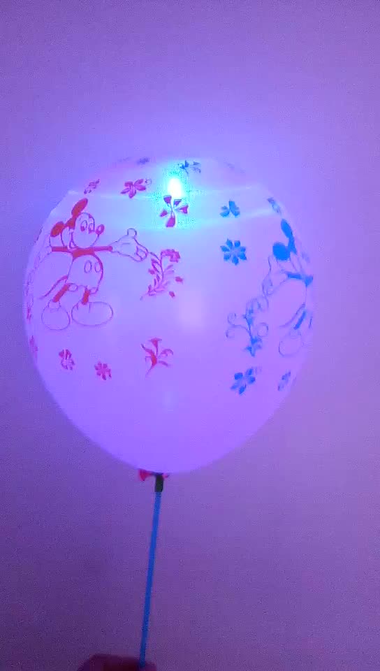 inch latex balloons 18