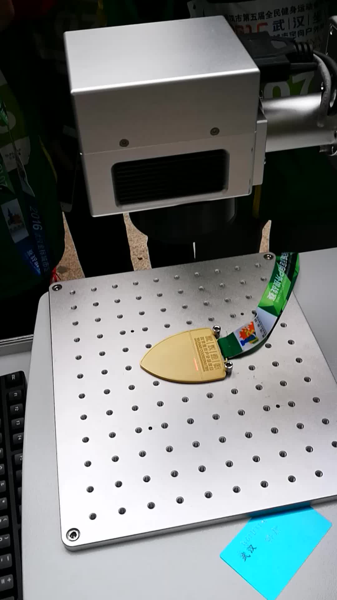 20w 30w Jewelry Zippo Metal Name Plate Portable Fiber Laser Making