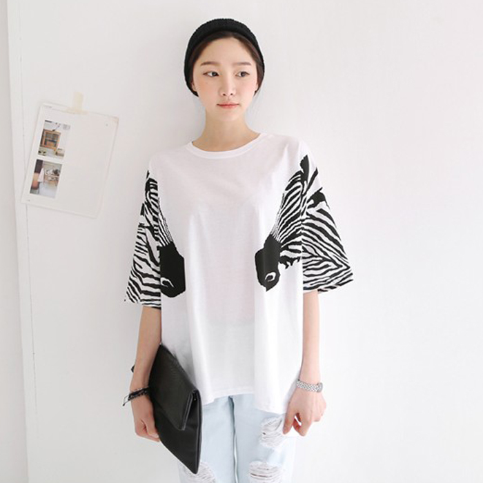 T恤太基础?来点印花增添活力吧_蜜儿网_街头