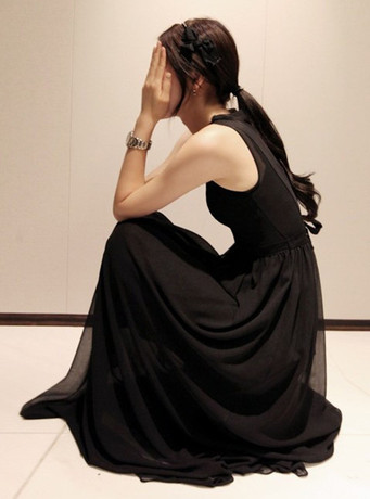 【<em>女主角222</em>】2013夏季新款 皇冠正品 两件套