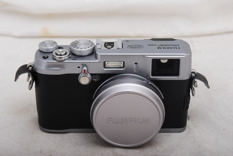 高价 回收 Fujifilm\/富士 X100 佳能 尼康 松下 机