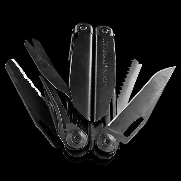 【三皇冠实体】leatherman 莱泽曼 surge 海啸 工具钳 军事黑