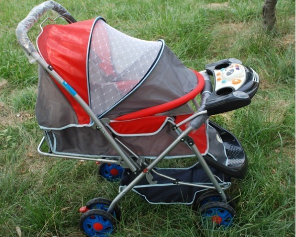 四轮宝宝车 婴儿车 适合0到1岁半的宝宝坐的车