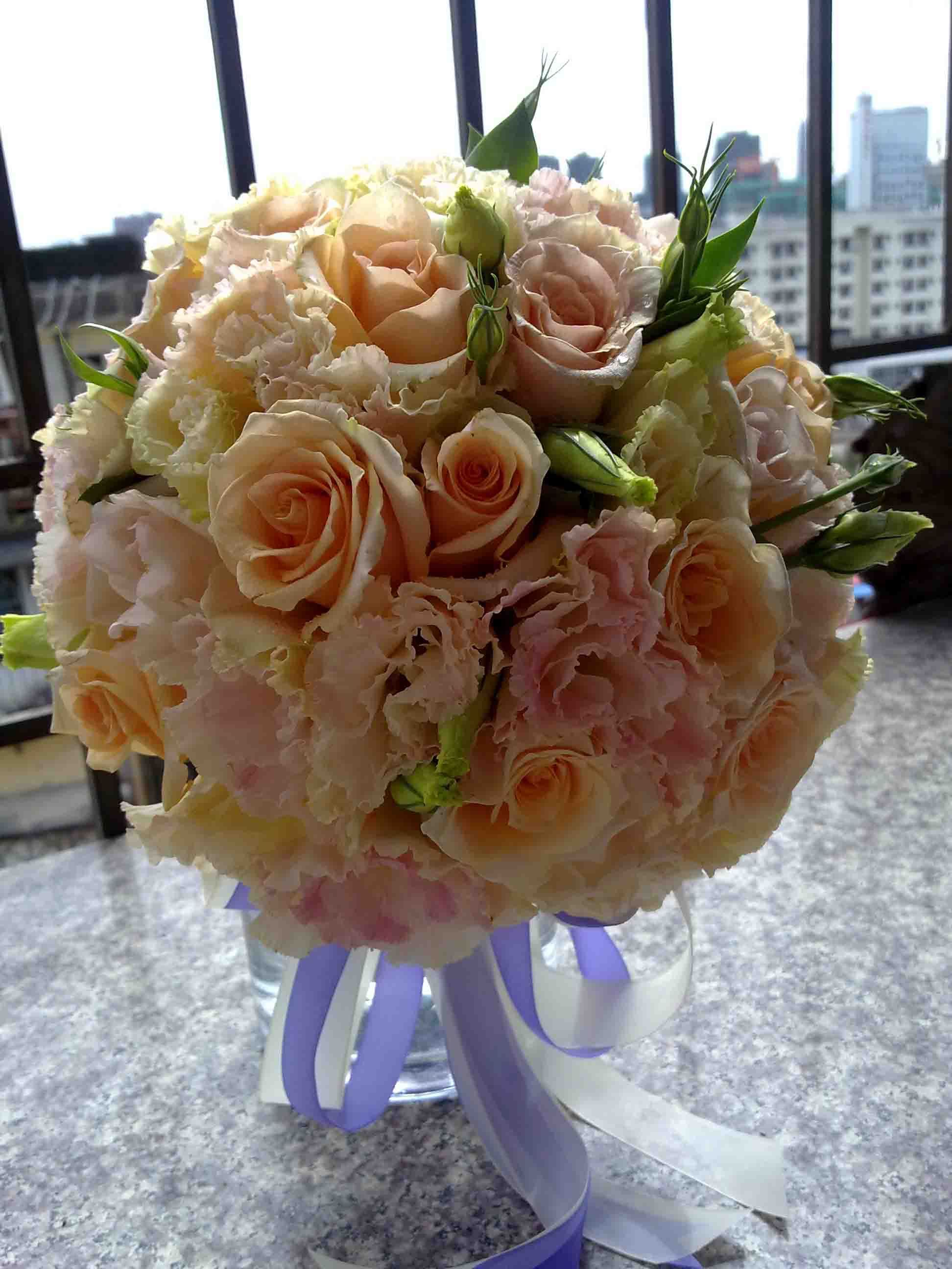 福州鲜花/婚庆鲜花婚车布置/新娘手捧花/香玫香槟洋橘梗圆形
