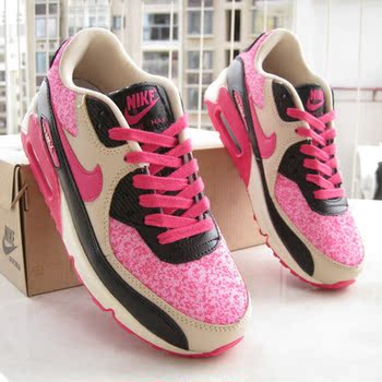 板鞋搭配_13新款女鞋<em>NIKE AIR MAX 90女款</em>运