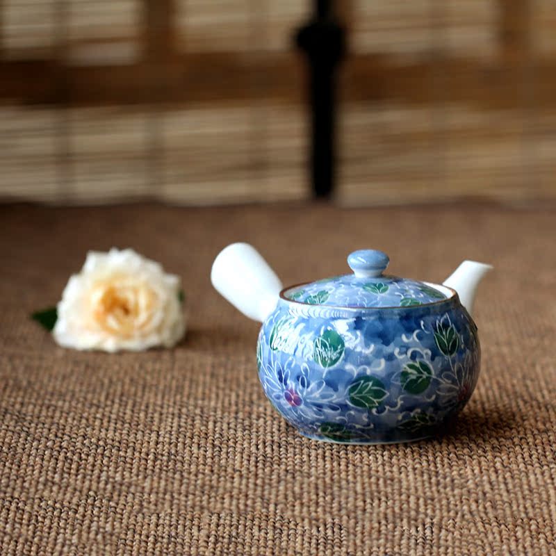 日本进口茶壶茶道壶手绘茶具日式茶具青花茶壶家用茶具唐草纹茶壶在类目 餐饮具, 茶具, 茶壶中 - 来自Buy2taobao.com提供专业的淘宝代购服务