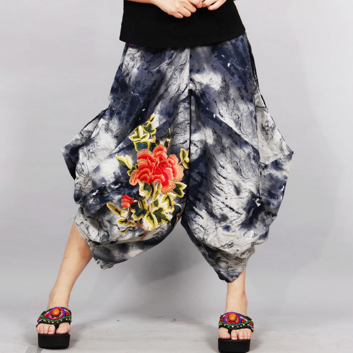 Spring and summer new pattern Women's wear Ethnic Women Cotton and hemp tie-dyed Embroidery Crotch pants Cropped Trousers/Haren pantsin the Women's clothing/Boutique , Costume/National costume/Stage costumes , Costume/Chinese clothing , Pants category - from Buy2taobao.com to provide professional Taobao agent buy service