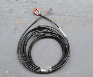 电梯编码器连接线7米电缆配1387编码器富士L
