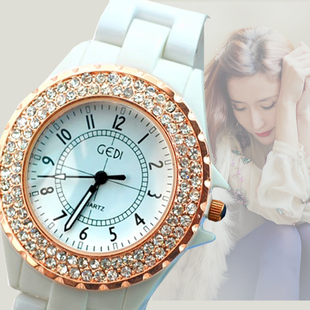  专柜欧美潮流复古手表 女 韩国陶瓷水钻表 防震防水石英个性手表