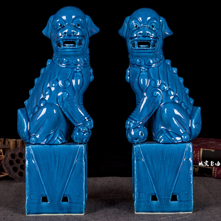 Jingdezhen ceramics lion modern Home Furnishing decorate Arts and Crafts Decoration Shelf Display cabinet Town house Exorcise evil spiritsin the Home accessories , Decoration category - from Buy2taobao.com to provide professional Taobao agent buy service