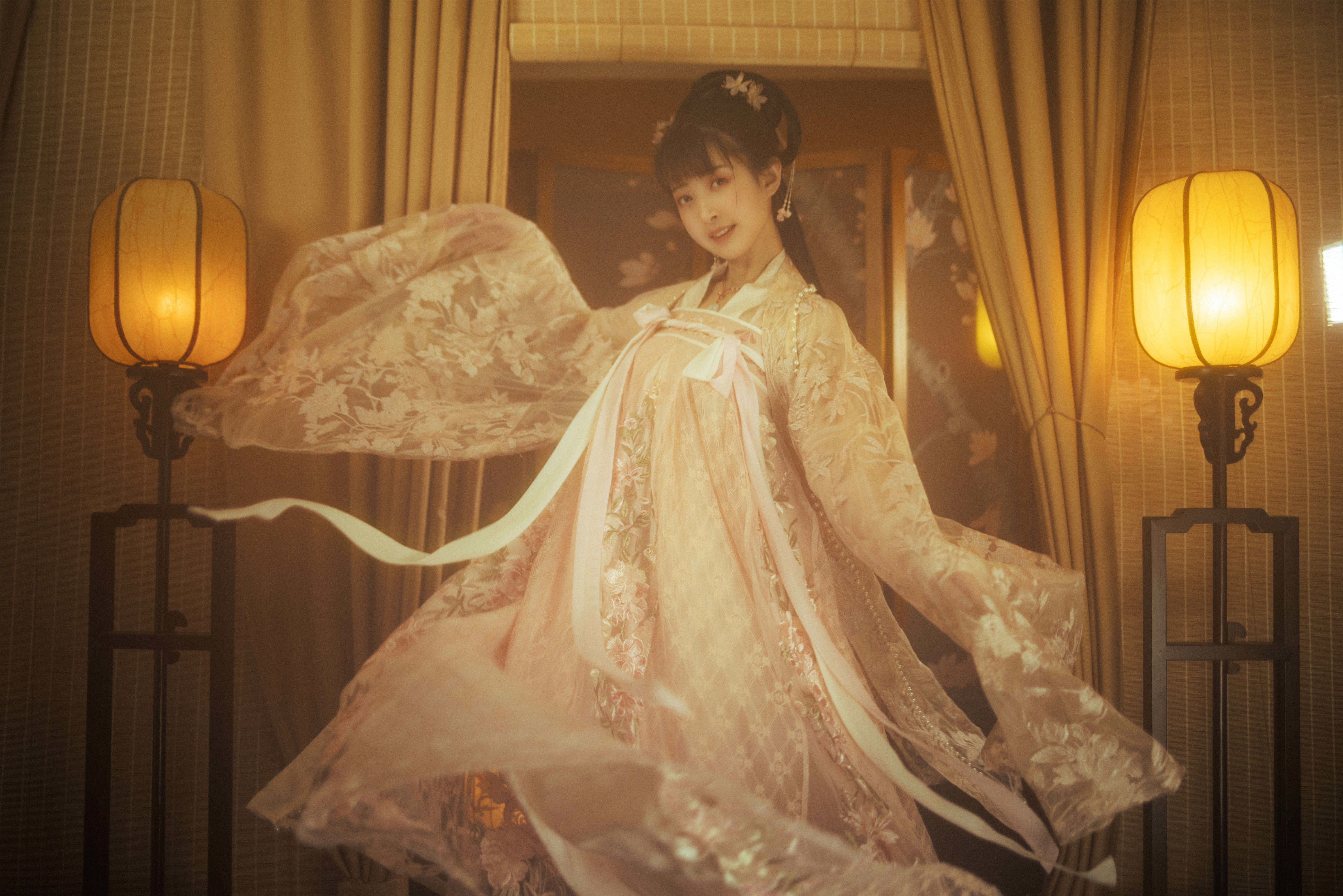 【黑帝城】【鏡花緣】漢元素兩片式繡花齊胸齊腰裙 順豐到付在類目 個性定製/設計服務/DIY, 服飾箱包定製, 服裝定製, 漢服定製中 - 來自Buy2taobao.com提供專業的淘寶代購服務