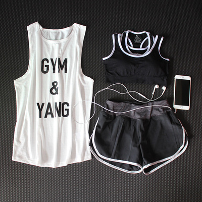 瑜伽服健身房三件套装跑步T恤运动短袖短裤韩国网纱罩衫防震文胸