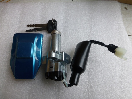 上海小兵摩配 新大洲本田SDH150-19 战龙 套锁