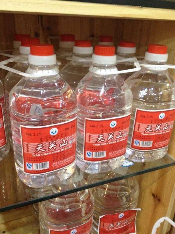 浙江泰順天關山特産糯米桶裝42度糟燒白酒糯米酒甯溪糟燒白酒2.2L在類目 酒類, 國產白酒中 - 來自Buy2taobao.com提供專業的淘寶代購服務