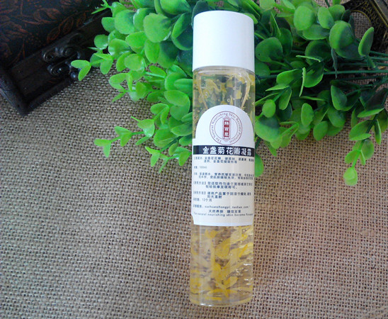 臻百草 金盏菊花露100ml 精华毛孔保湿润白补水在类目 美容护肤/美体/精油, 化妆水/爽肤水中 - 来自Buy2taobao.com提供专业的淘宝代购服务