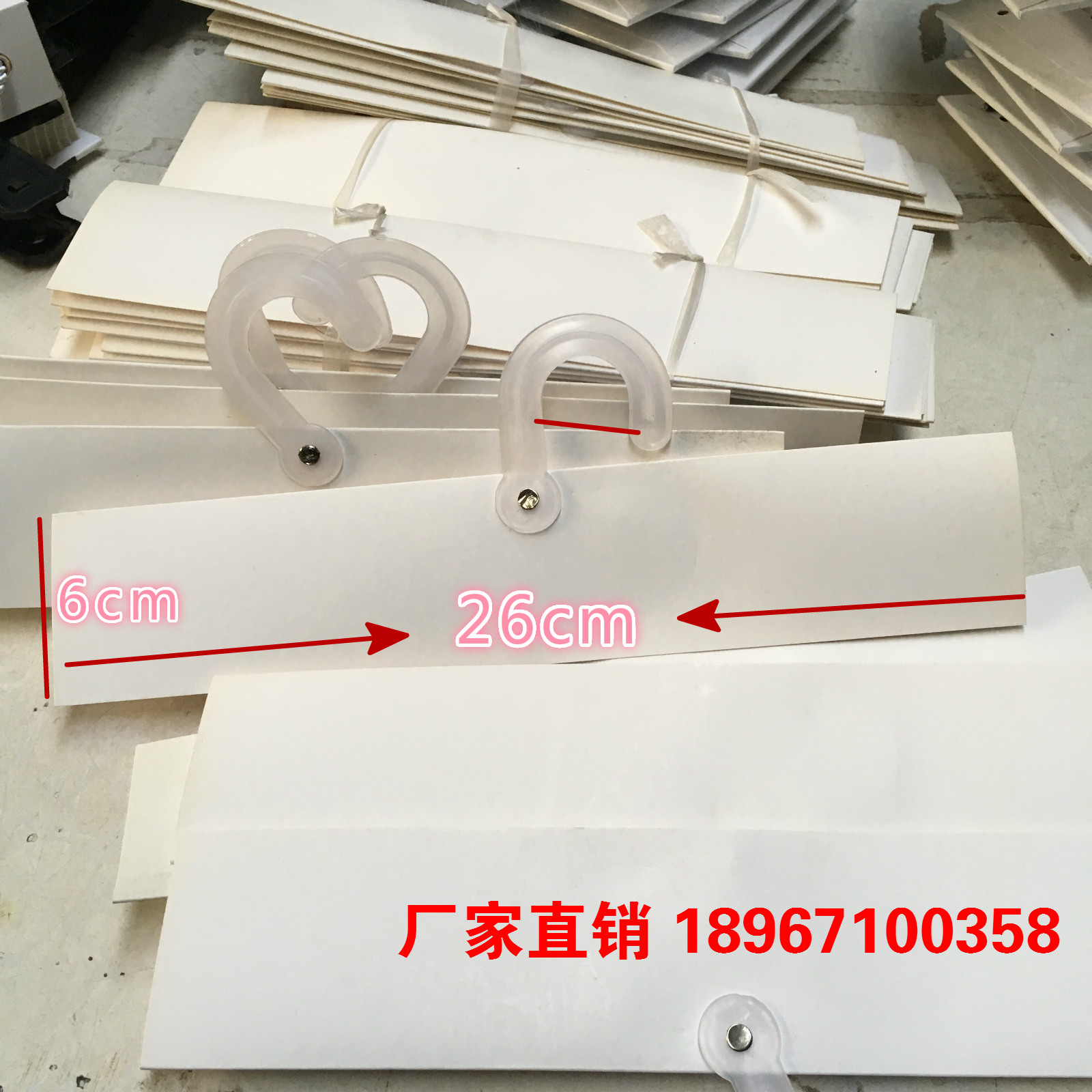 35cm black and white Fabric Cartoon Spinning Fabric swatches First card cloth Hooks Cloth clip goods in stockin the Electronic Dictionary/Electronic paper book/Stationery , Printing Products , Greeting Cards/Postcard category - from Buy2taobao.com to provide professional Taobao agent buy service