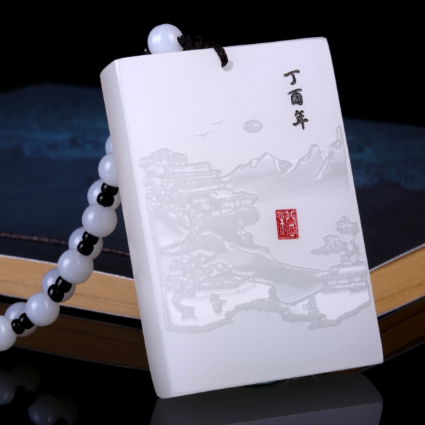 天然玉石新疆和田玉吊坠白玉山水牌子玉雕大师作品在类目 珠宝/钻石/翡翠/黄金, 和田玉, 颈饰中 - 来自Buy2taobao.com提供专业的淘宝代购服务
