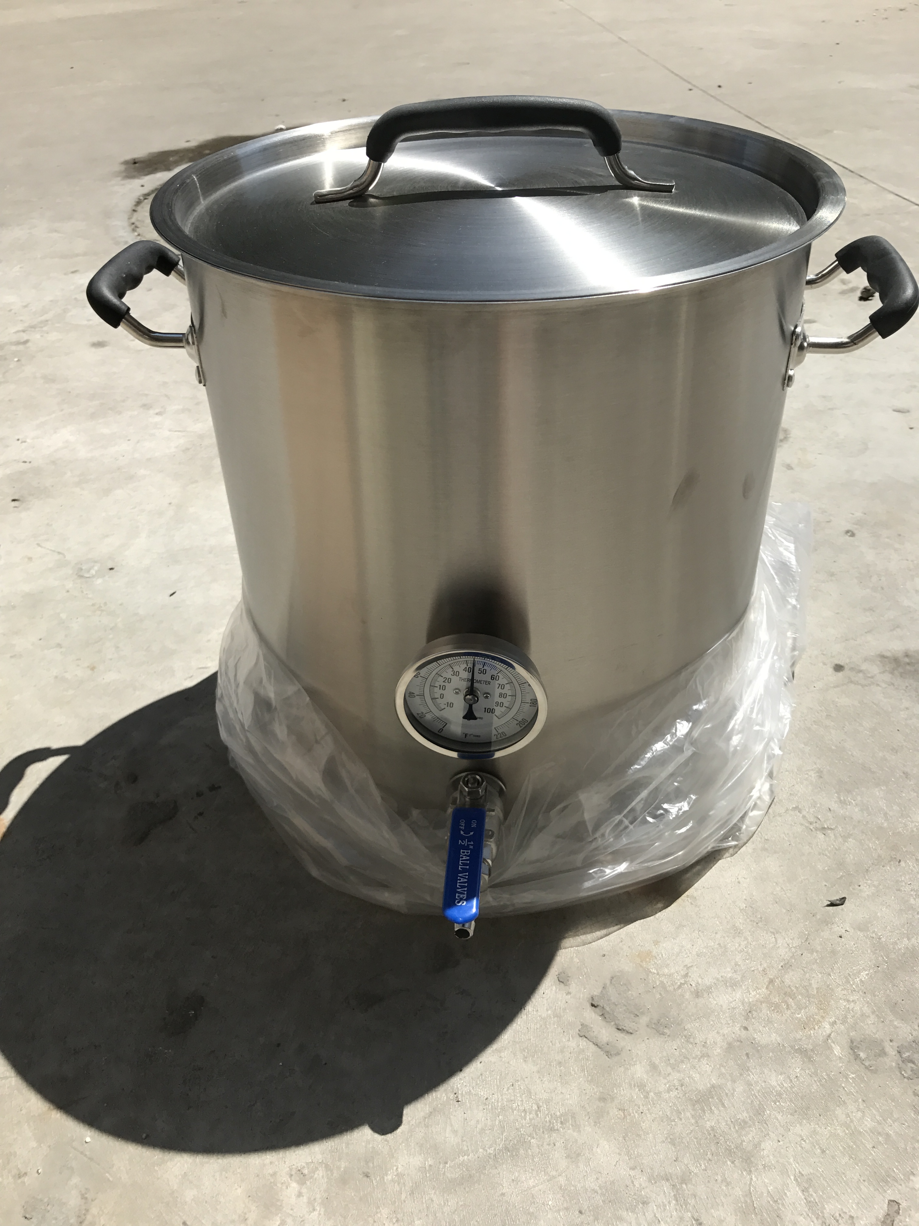 304不锈钢复底30L精酿啤酒熬煮桶带球阀组合麦汁过滤 出口品质在类目 厨房/烹饪用具, 烹饪用具, 锅具/煲/烧水壶, 汤锅中 - 来自Buy2taobao.com提供专业的淘宝代购服务