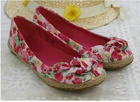 童装童鞋美国原单春夏女中大童碎花帆布凉鞋