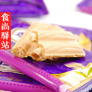  韩国进口零食品 crown可拉奥奶油蛋卷 榛子瓦夹心饼干 142g