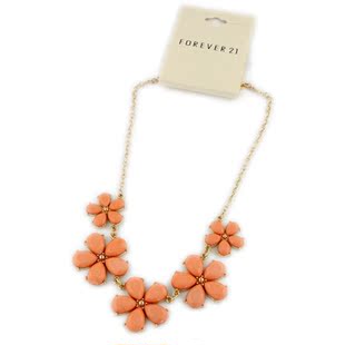 美饰品 粉色 花朵 项链 女 五朵花 <em>短款毛衣链</em>批