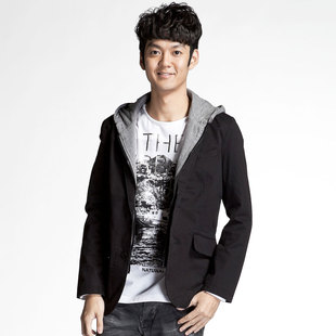  森马semir 春装新款男款可拆卸帽修身款休闲小西服外套原价359元