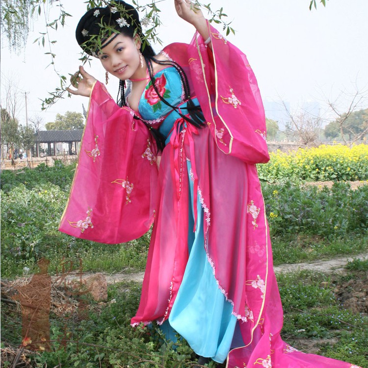 枚紅色古裝 仙女演出服挂脖性感古代服裝 影樓攝影唐朝貴妃公主服在類目 女裝/女士精品, 唐裝/民族服裝/舞臺服裝, 民族服裝/舞臺裝中 - 來自Buy2taobao.com提供專業的淘寶代購服務