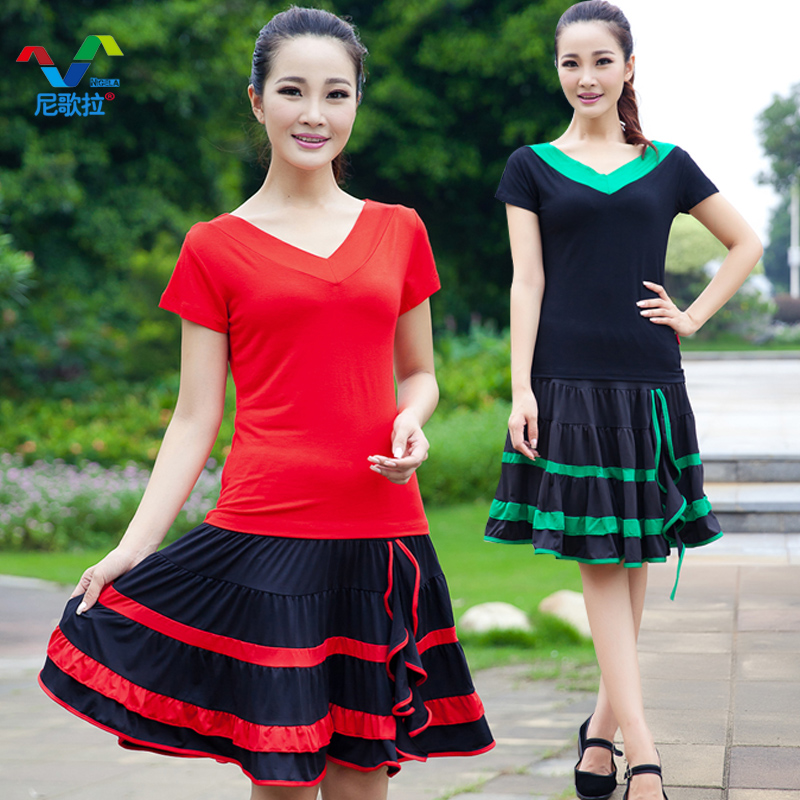 尼歌拉广场舞服装套装春季新款云裳恋衣短袖舞蹈服V领上衣大摆裙