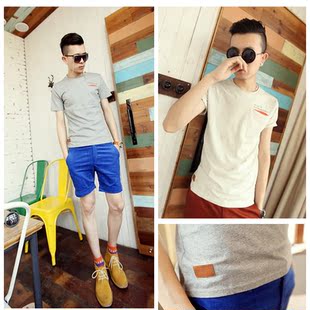 男生浅蓝色<em>马裤</em>,铅<em>灰色</em>帆布鞋,配<em>什么</em>颜色的t恤