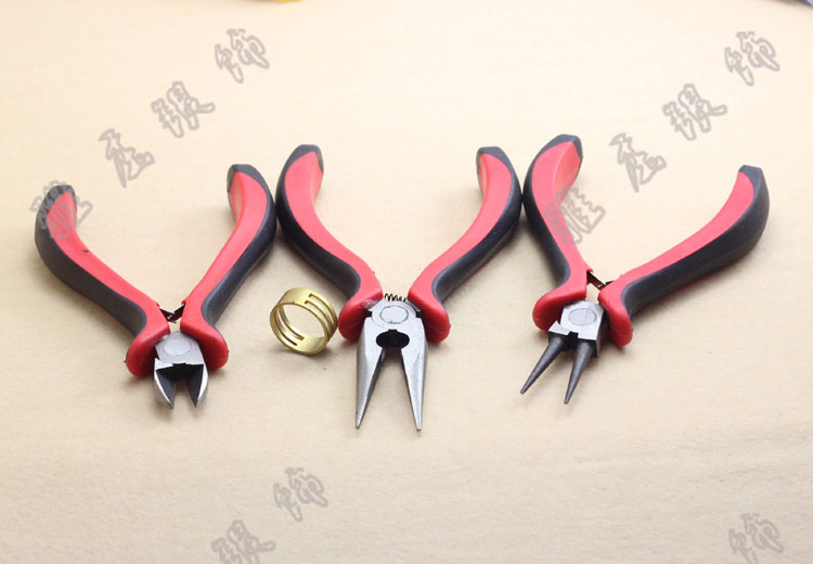 DIY加工工具*无齿尖咀钳 剪钳 圆咀钳 铜扳指开口闭口器在类目 五金/工具, 手动工具, 夹持类工具, 尖嘴钳中 - 来自Buy2taobao.com提供专业的淘宝代购服务