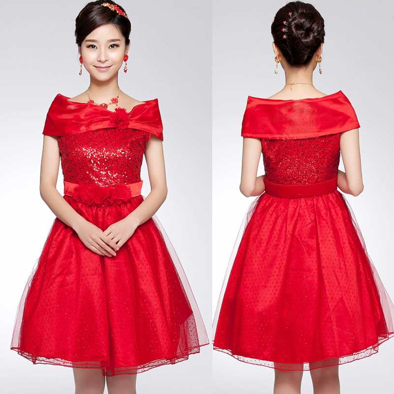 <em>夏季</em>婚纱新娘<em>结婚</em>礼服 甜美公主蓬蓬裙 包肩蕾