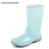 dripdrop春季女士时尚平跟套鞋雨鞋 波点果冻中筒雨靴 韩国水鞋