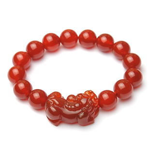  开光蛇年招财护身吉祥物 天然红玛瑙貔貅手链 水晶手链男女款