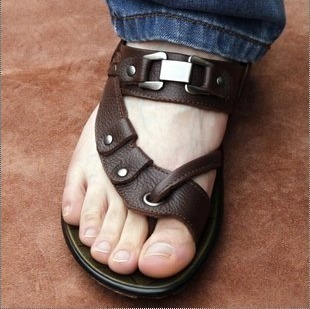  休闲男士凉鞋 牛皮夹趾人字拖鞋 男凉鞋真皮凉鞋男式沙滩鞋包邮