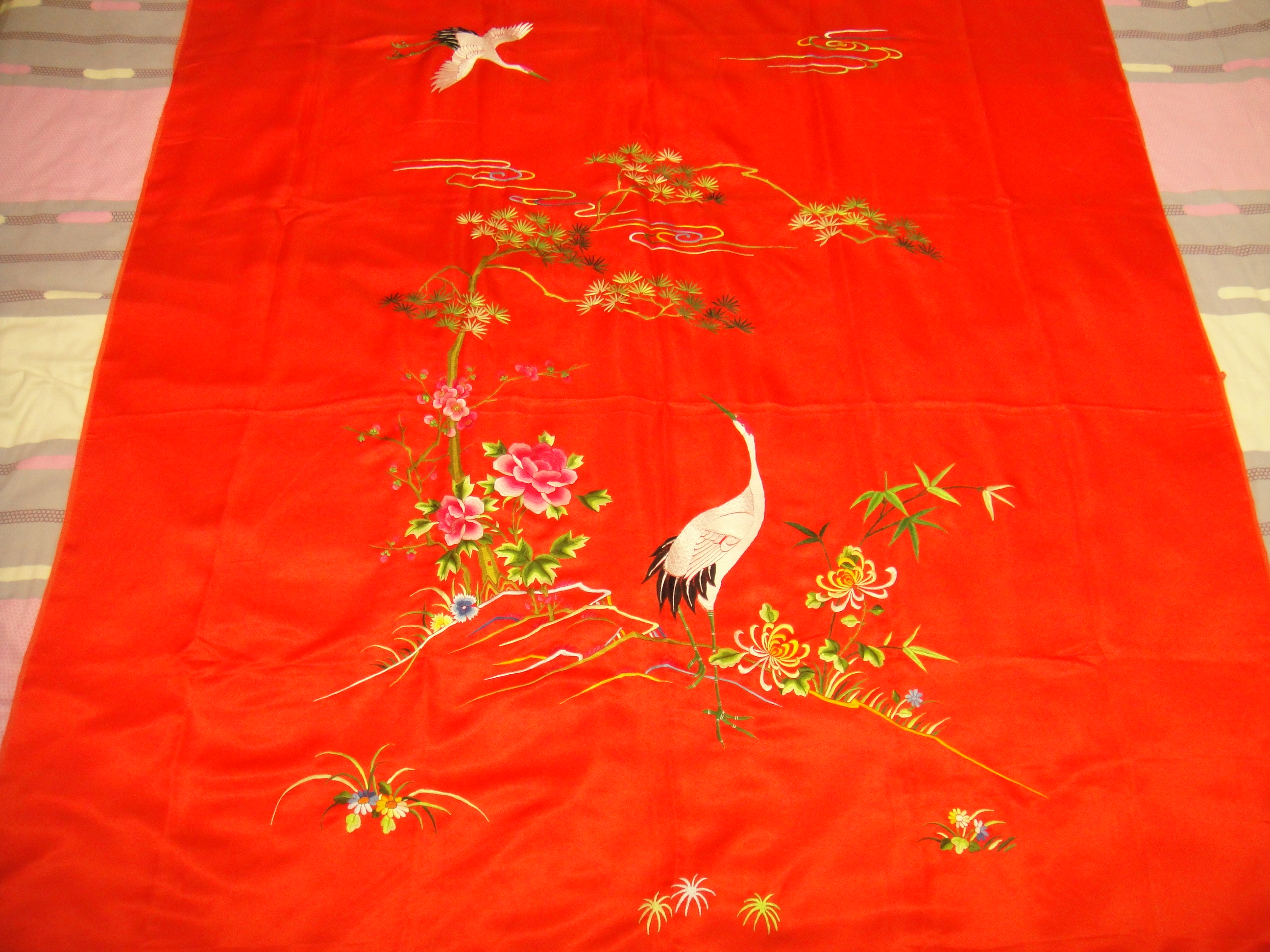 Real silk Charmeuse Quilt Silk quilt(mulberry silk)Red-crowned crane(Handmade embroidery) Suzhou Boutique Embroideryin the Bedclothes , Quilt category - from Buy2taobao.com to provide professional Taobao agent buy service