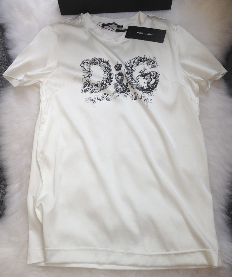 香港<em>潮牌女装</em> : 香港<em>潮牌女装</em>图片及搭配,香港潮