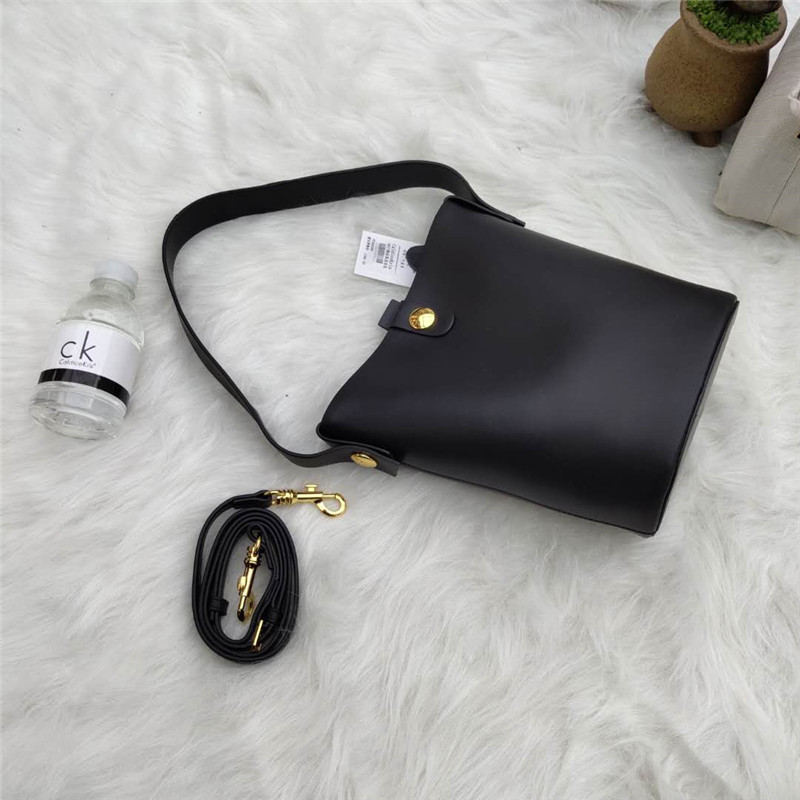 CaldiceKris genuine leather Picture bucket Female bag One shoulder cowhide the republic of korea portable Versatile Diagonal Red envelopein the Leather/Lady bags/Men's bag, Bag category - from Buy2taobao.com to provide professional Taobao agent buy service