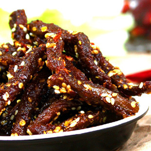  年货江志忠 四川特产 中辣 麻辣牛肉干 250g 订单式生产 无添加