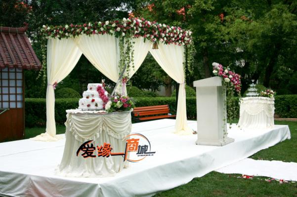 结婚鲜花亭 高端婚礼设计 酒会舞会鲜花会场 生