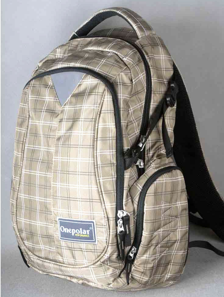 极地1572 ONEPOLAR 专柜正品 夜间反光 学生书包 运动包30L|ruв категории спортивная сумка/открытый пакет/аксессуары, рюкзак - от Buy2taobao.com для оказания профессиональной услуги покупки агента Taobao