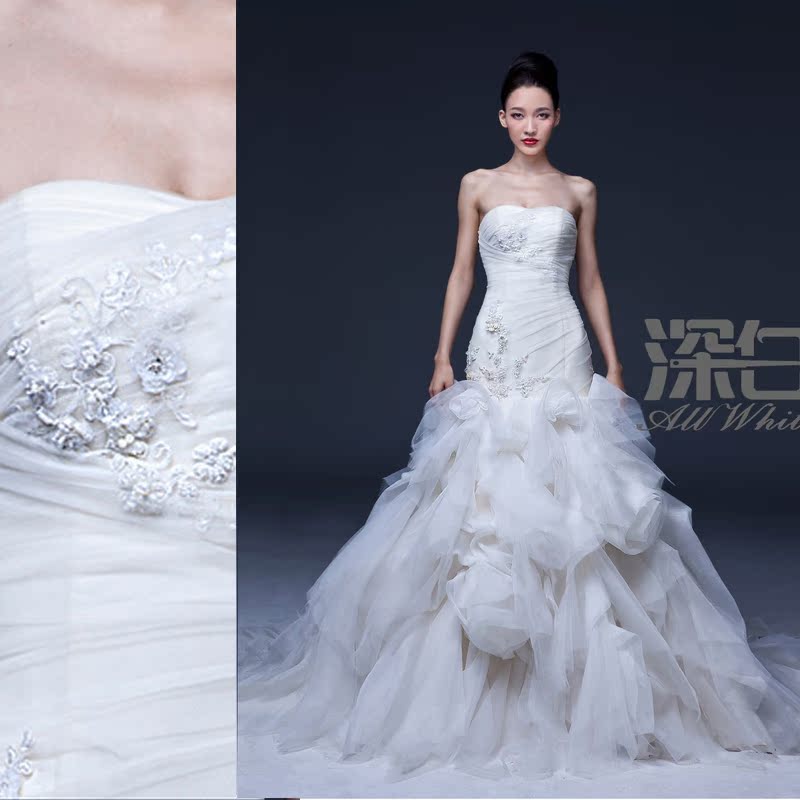 深白婚纱定制--抹胸鱼尾堆纱拖地婚纱 深白婚纱定制--抹胸鱼尾堆纱拖地婚纱