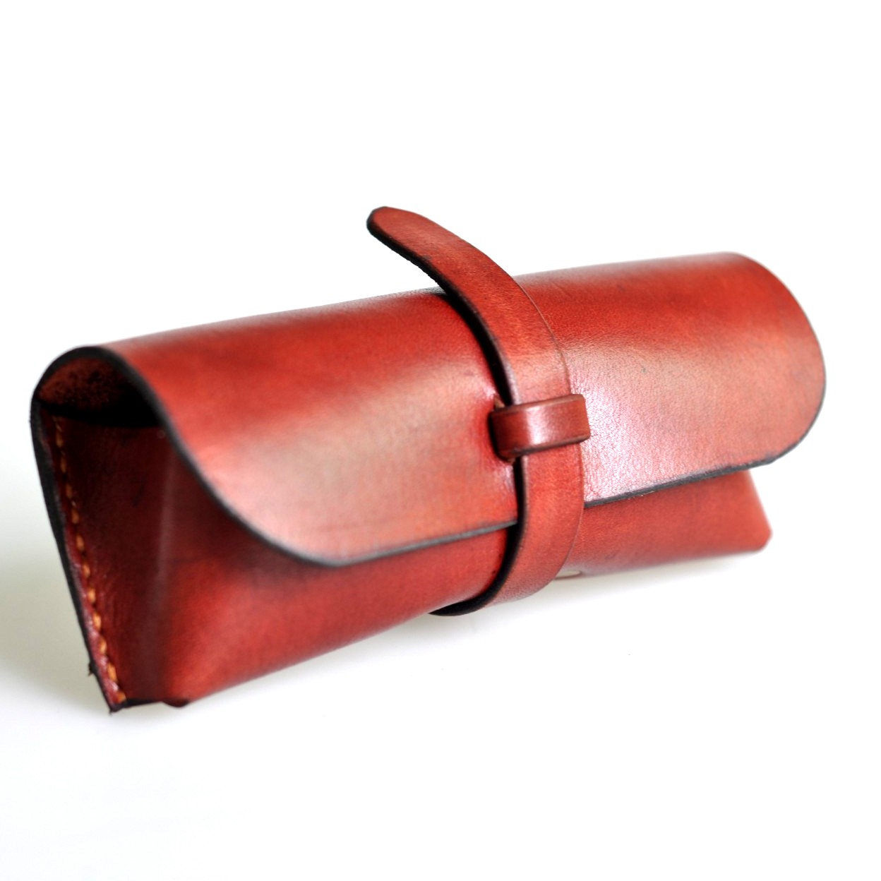 Leather glasses case/Yurt box/Sunglasses Box/Glasses bagsin the ZIPPO/Swiss Army Knife/Glasses , Glasses accessories,Care agent , Glasses bags category - from Buy2taobao.com to provide professional Taobao agent buy service