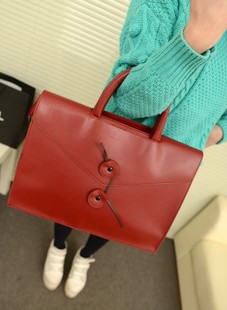  新款信封多用斜挎包包韩版单双肩手提女式酒红色学院风大背包