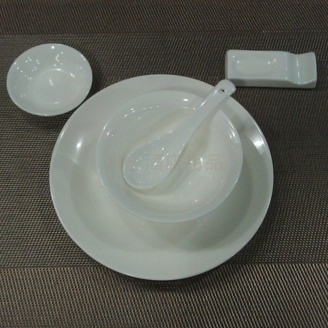 纯白色摆台餐具套装 酒店陶瓷摆台餐具瓷器白色碗碟盘子|ruв категории посуда, посуда, посуда фарфора костюм - от Buy2taobao.com для оказания профессиональной услуги покупки агента Taobao