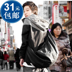  韩版新款男式单肩斜挎包 时尚休闲包 水饺包男士大包  潮男包