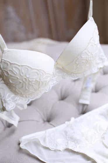 【<em>70c</em> <em>文胸</em>】_隆鑫摩托车150-<em>70c</em>_<em>文胸尺码</em> -