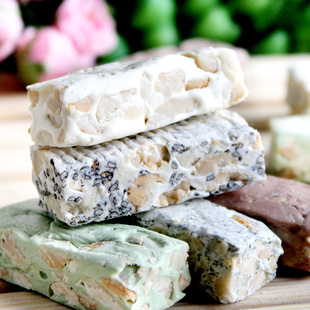  台湾风味零食 纯手工牛轧糖 糖果 综合口味 180g