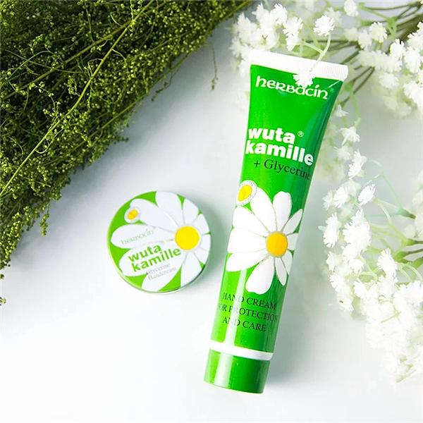 HE Qing Germany Small camomile Hand Cream Fresh water Not greasy Summer specialin the Skin Care/Body/Essential oils , Hand Care (New) , Hand Cream category - from Buy2taobao.com to provide professional Taobao agent buy service