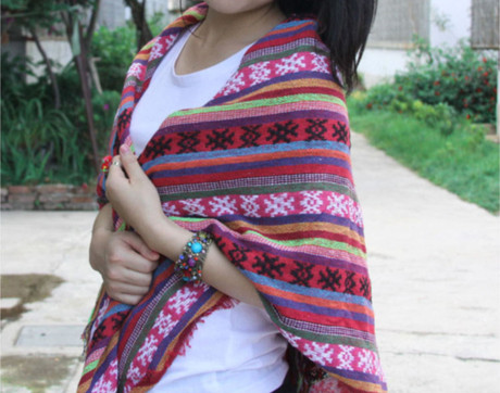 乌镇西塘云南丽江特色旅游纪念品手织布藏布围