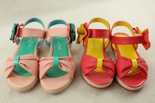  夏新款儿童凉鞋韩版蝴蝶结女童鱼嘴露趾凉鞋拼接厚底时尚童鞋